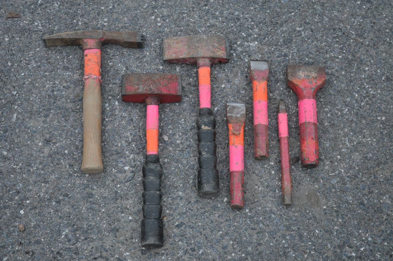 ROCKIN WALLS Tools Carbide Hammer & Chisel's