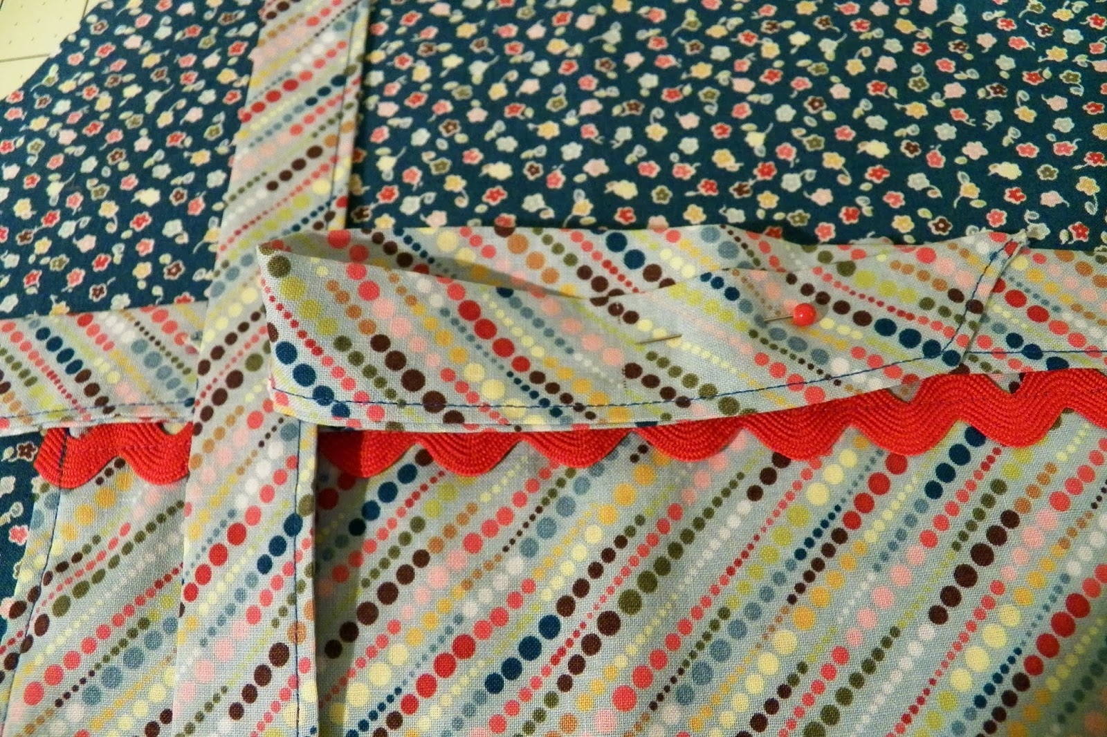 Ordinary Lovely Toddler Apron Tutorial