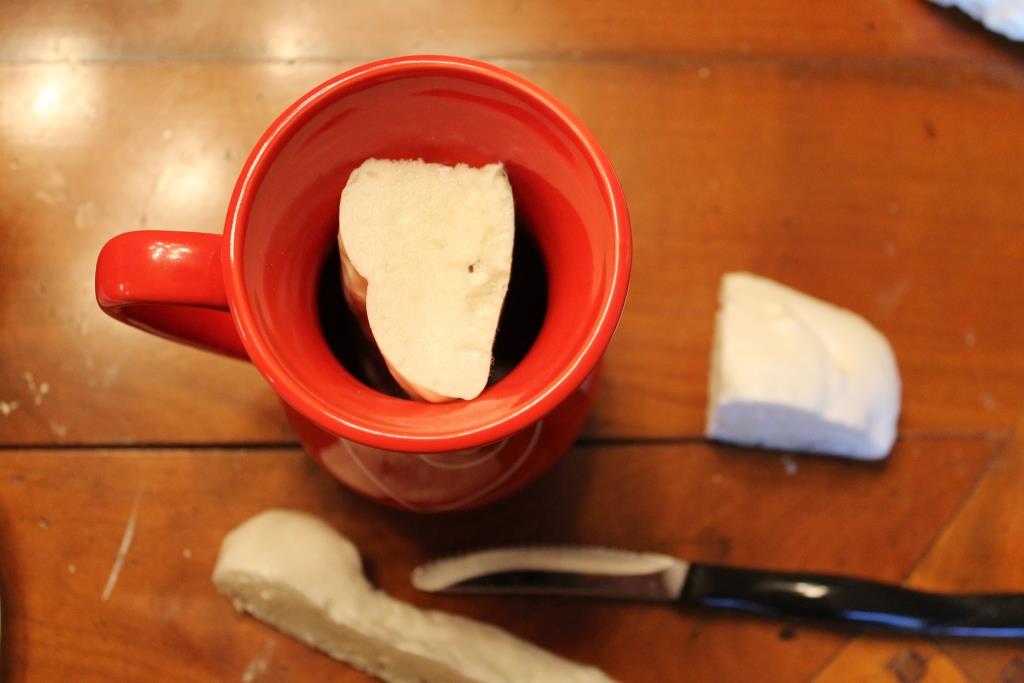 Using Spray Foam In Candy Bouquets Miss Kopy Kat