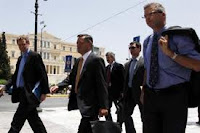 RealNews: Ξένα «αφεντικά» στη δημόσια υγεία