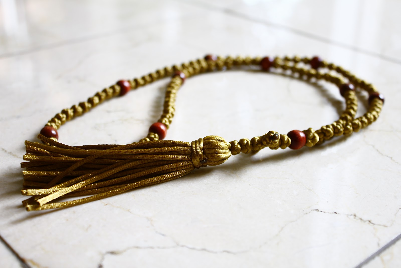 The Master Beadsman Gold Russian Style 100 Knot Rope