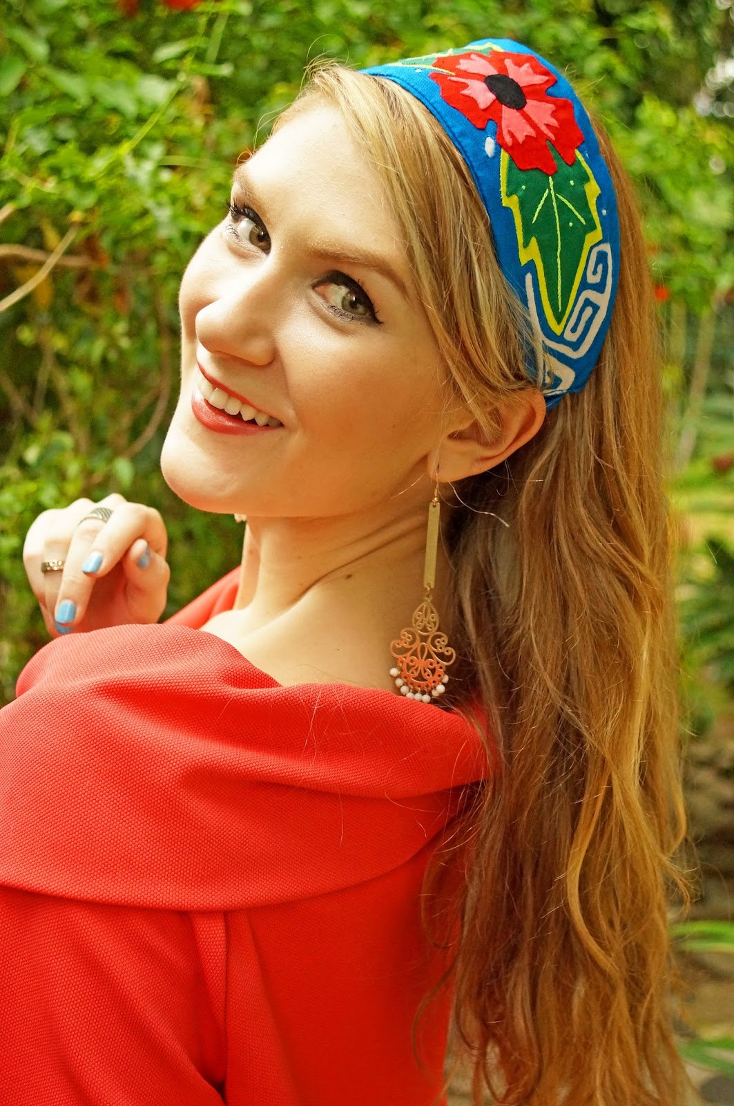 Stunning Mola headband by K'Lasso Collections. Such a pretty piece of Panama Folklor!