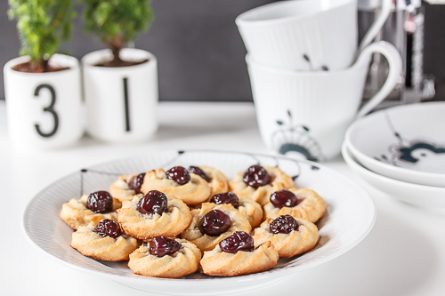 Amalie loves Denmark Rezept für dänische Kransekager Amalie loves Denmark Rezept für dänische Kransekager