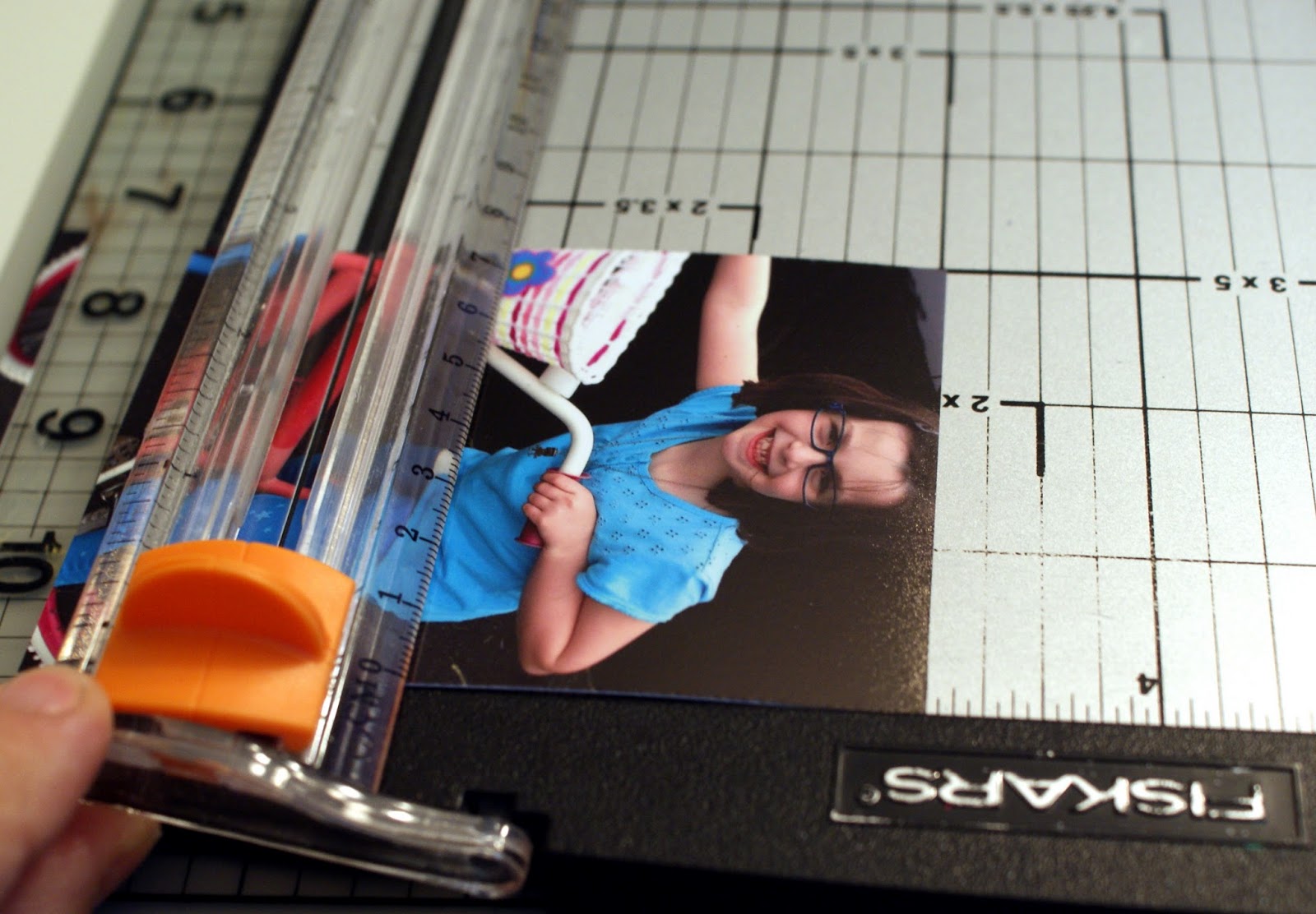 Ideas for Scrapbookers Quick Polaroid Tutorial!