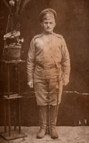 Mārtiņš Jankušs (foto1915-1916) -Taurkalnes (Valles) pagastā dzimis Lāčplēša kara ordeņa kavalieris