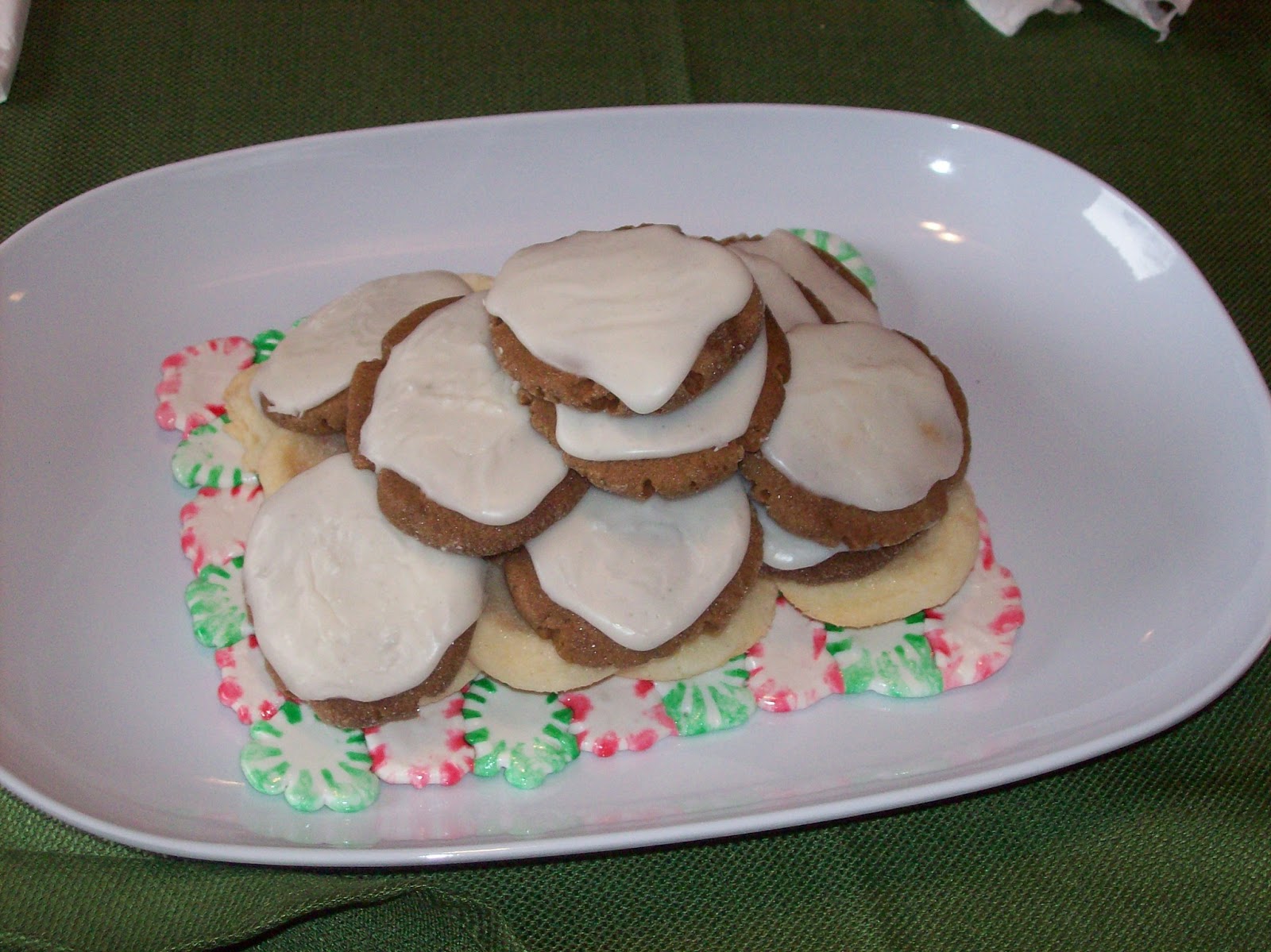 How to be Awesome at Everything: Awesome Christmas Cookies