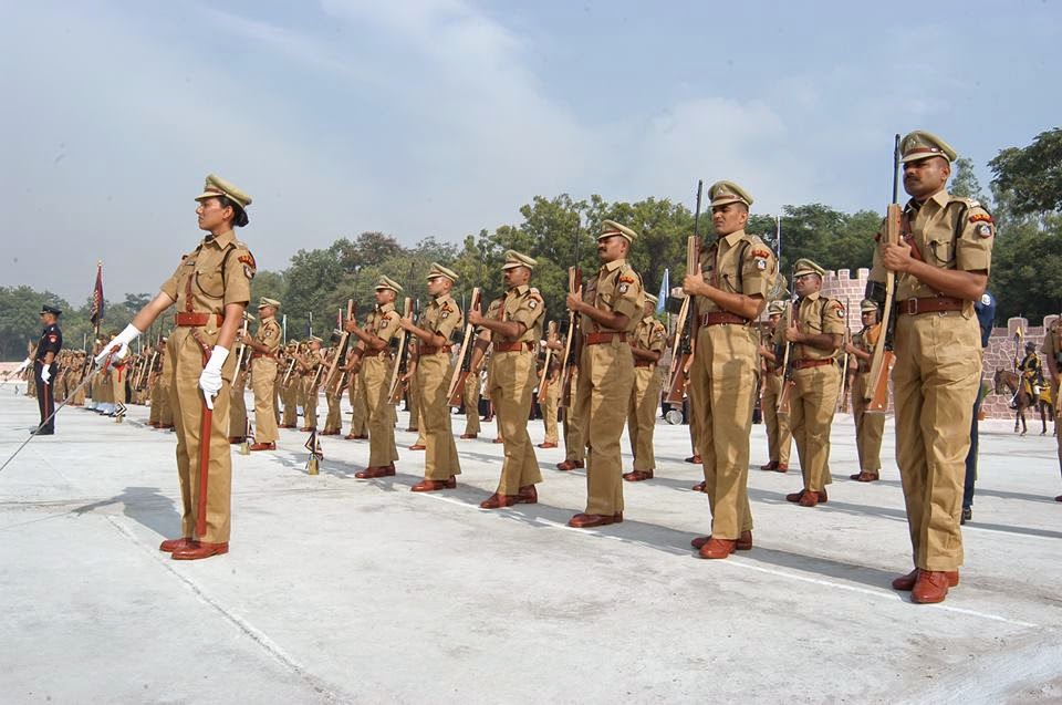 Gk Information Dr Sanjukta Parashar Ips Indian Police Service She completed her graduation in political science from the indraprastha college for women in new delhi and later went to the jawaharlal nehru university for her masters, m. blogger