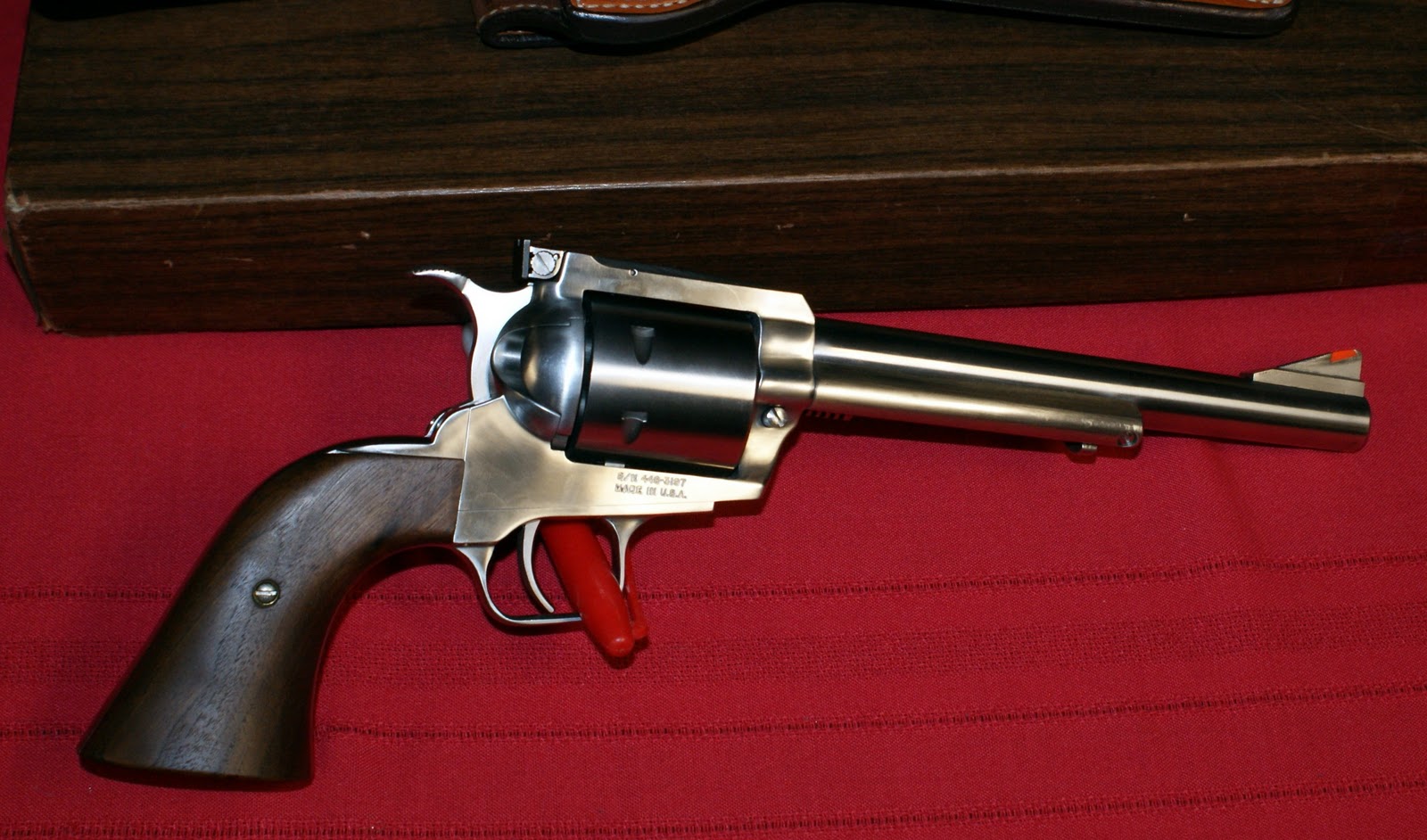 Guns & Knives Seville Stainless .44 Magnum United Sporting Arms Inc