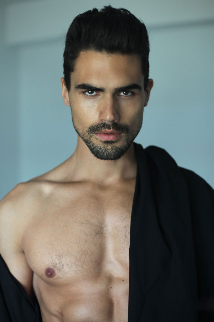MORPHOSIS: Model : Andrei Andrei
