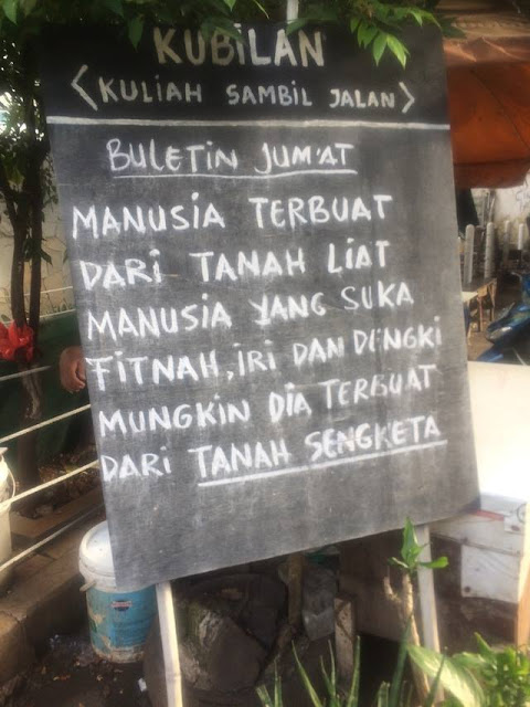 Quotes Coretan Para Tukang Ojek Pangkalan ini Kliatannya Ngasal, tapi Ternyata Menginspirasi Banget!
