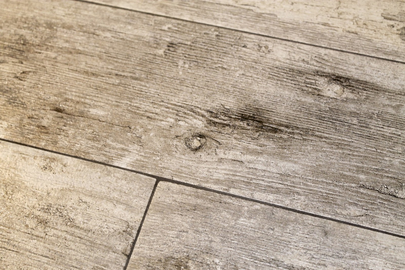 Master Bath Wall Art {& Tour) The Unique Nest