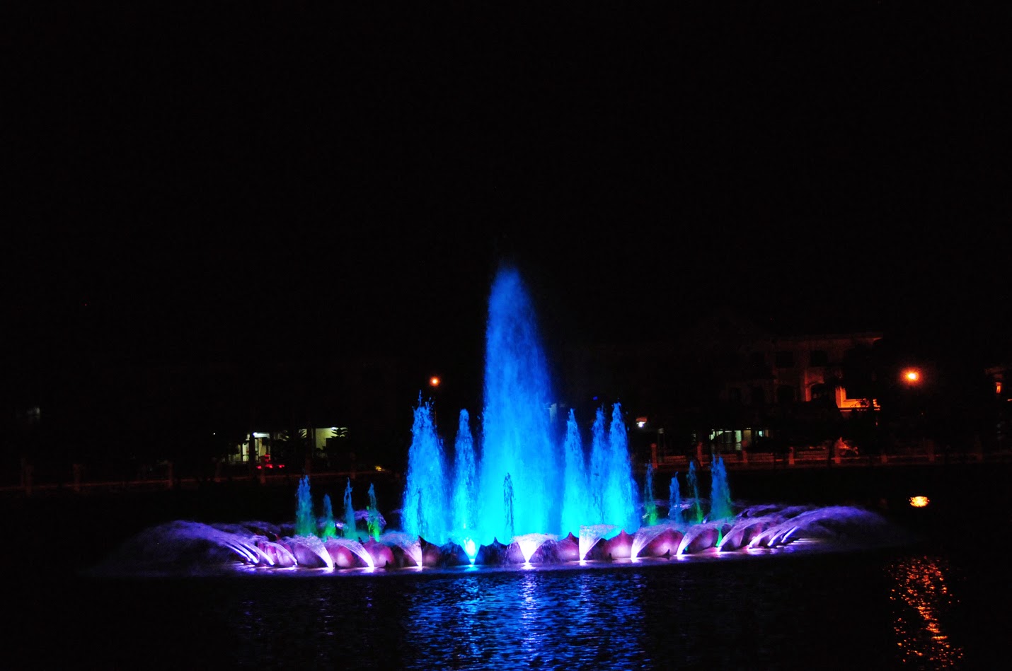 Hệ thống nhạc nước - 3