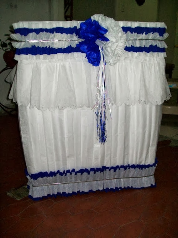 CAJA DE REGALOS EN CARTON