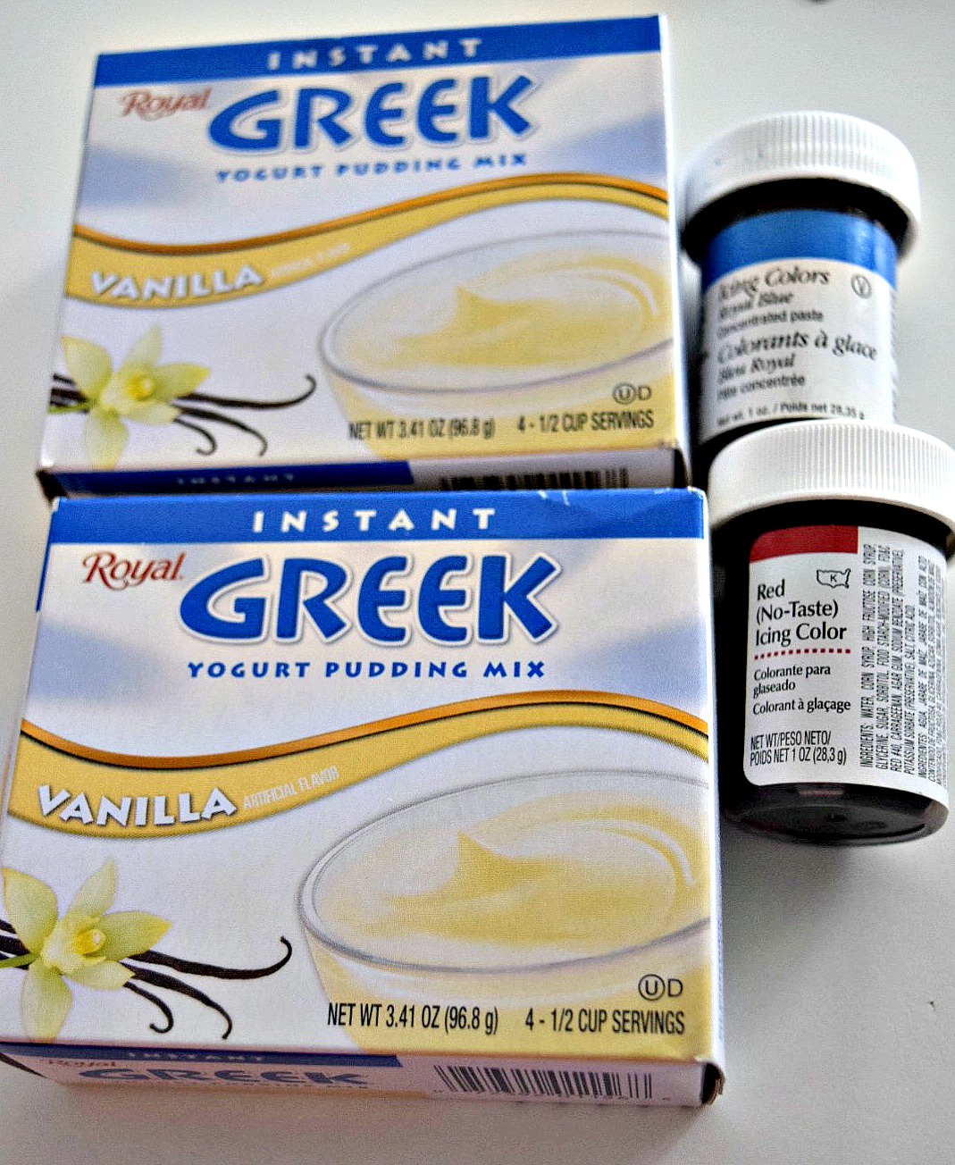 Sugar Swings! Serve Some Red, White, and Blue Greek Yogurt Pudding Cups