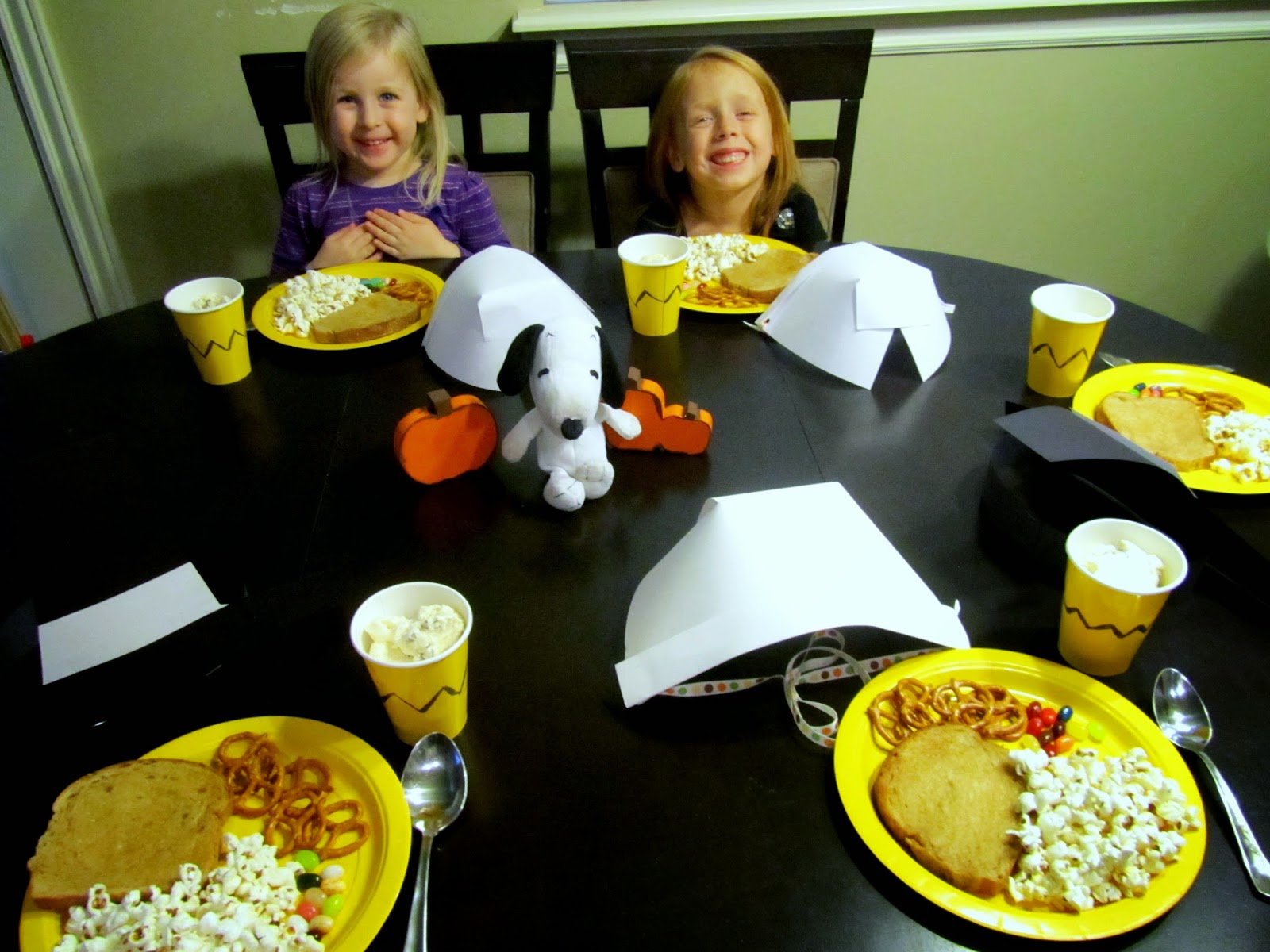 Pinning with Purpose Charlie Brown Thanksgiving Dinner