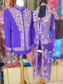 Contoh Kebaya Couple Untuk Tunangan Terbaru Contoh Kebaya Couple Untuk Tunangan Terbaru