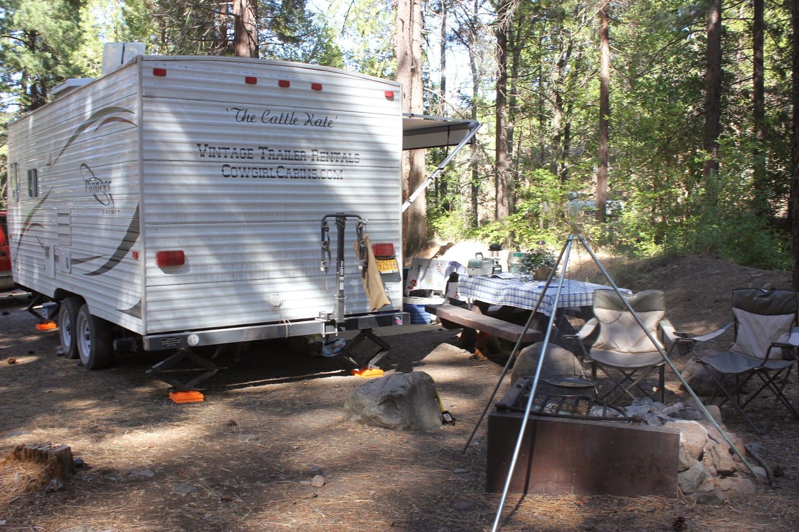 Cowgirl Cabins Trailer Rentals In Central Oregon 2013 A Busy