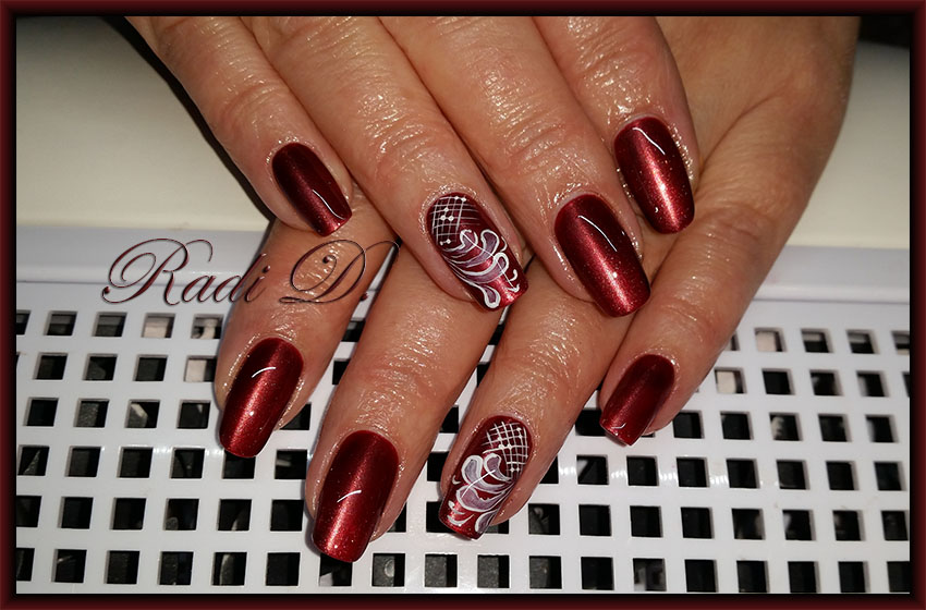 It`s all about nails: Wine red Cat Eye gel polish