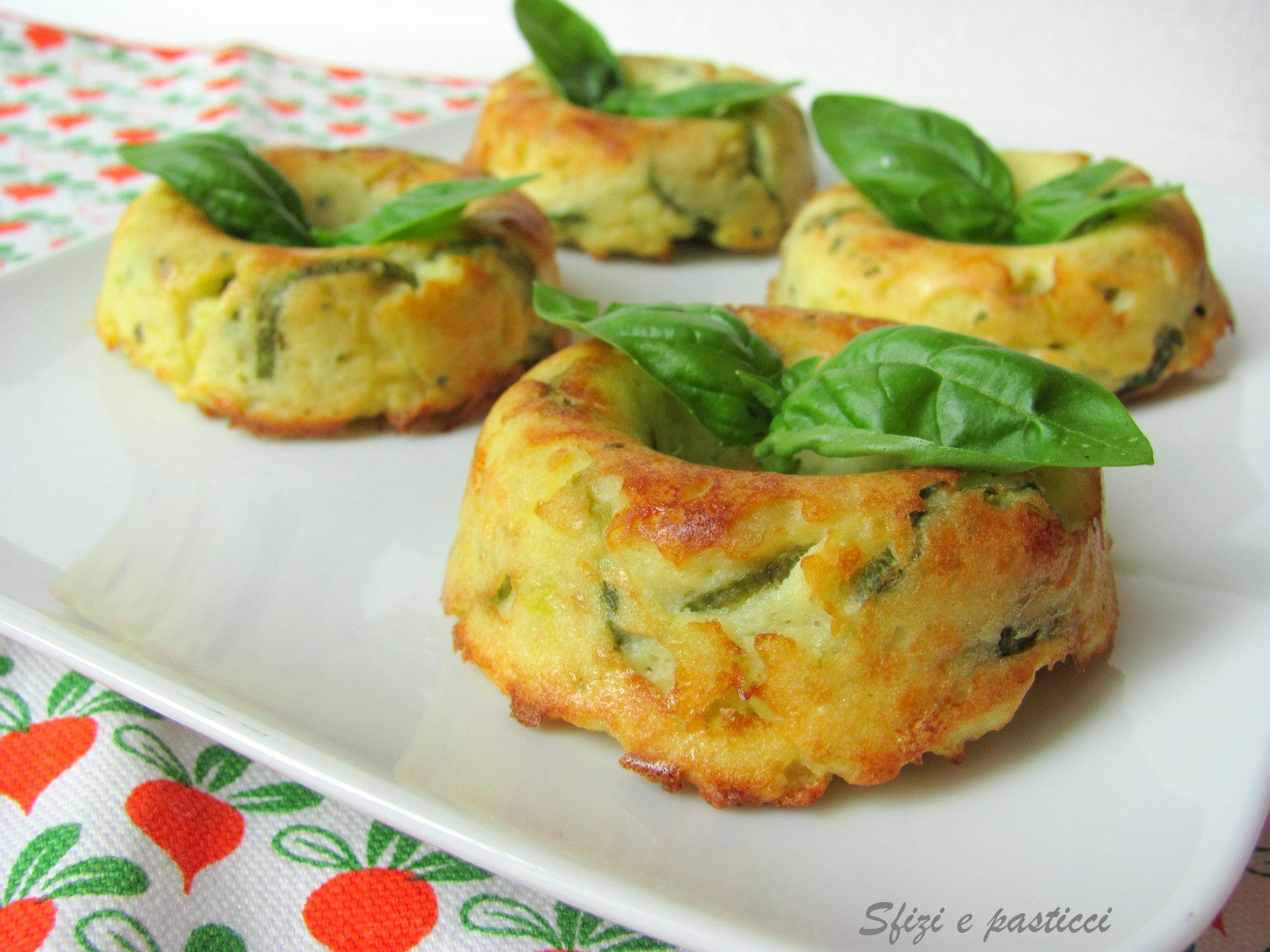 Sfizi e pasticci Sformatini di zucchine