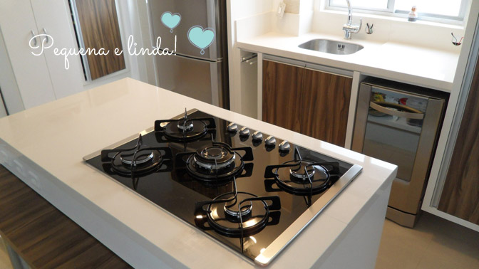 Cozinha com ilha, cooktop e coifa Comprando Meu Apê Comprando Meu Cozinha com ilha, cooktop e coifa Comprando Meu Apê Comprando Meu