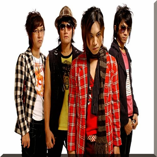 J-ROCK - Lirik Karena Kita J-ROCK - Lirik Karena Kita