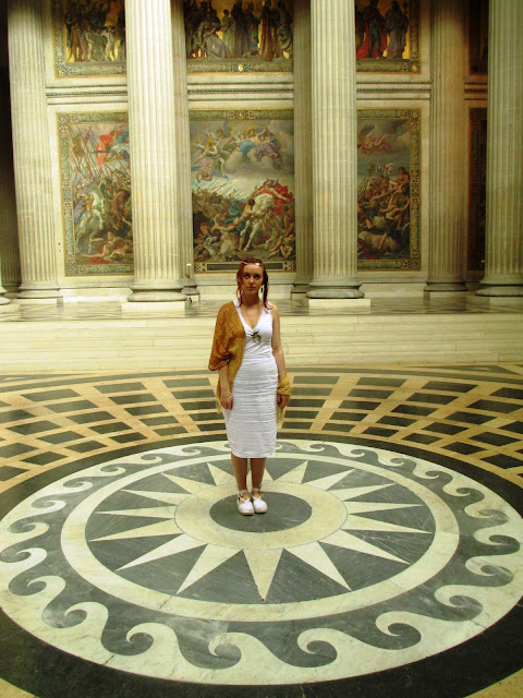 Pantheon Paris grecian white dress gold columns tiled floor painting
