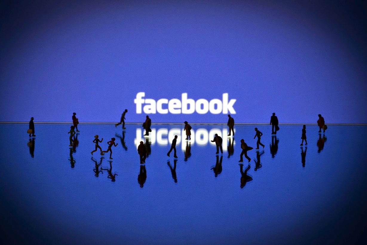 Update Status Facebook dengan Huruf Unik dan Menarik Super Refreshing