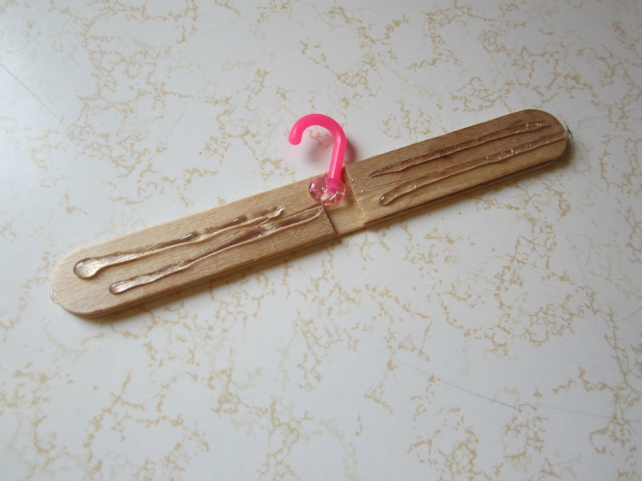 crafty couple American Girl Doll Hangers