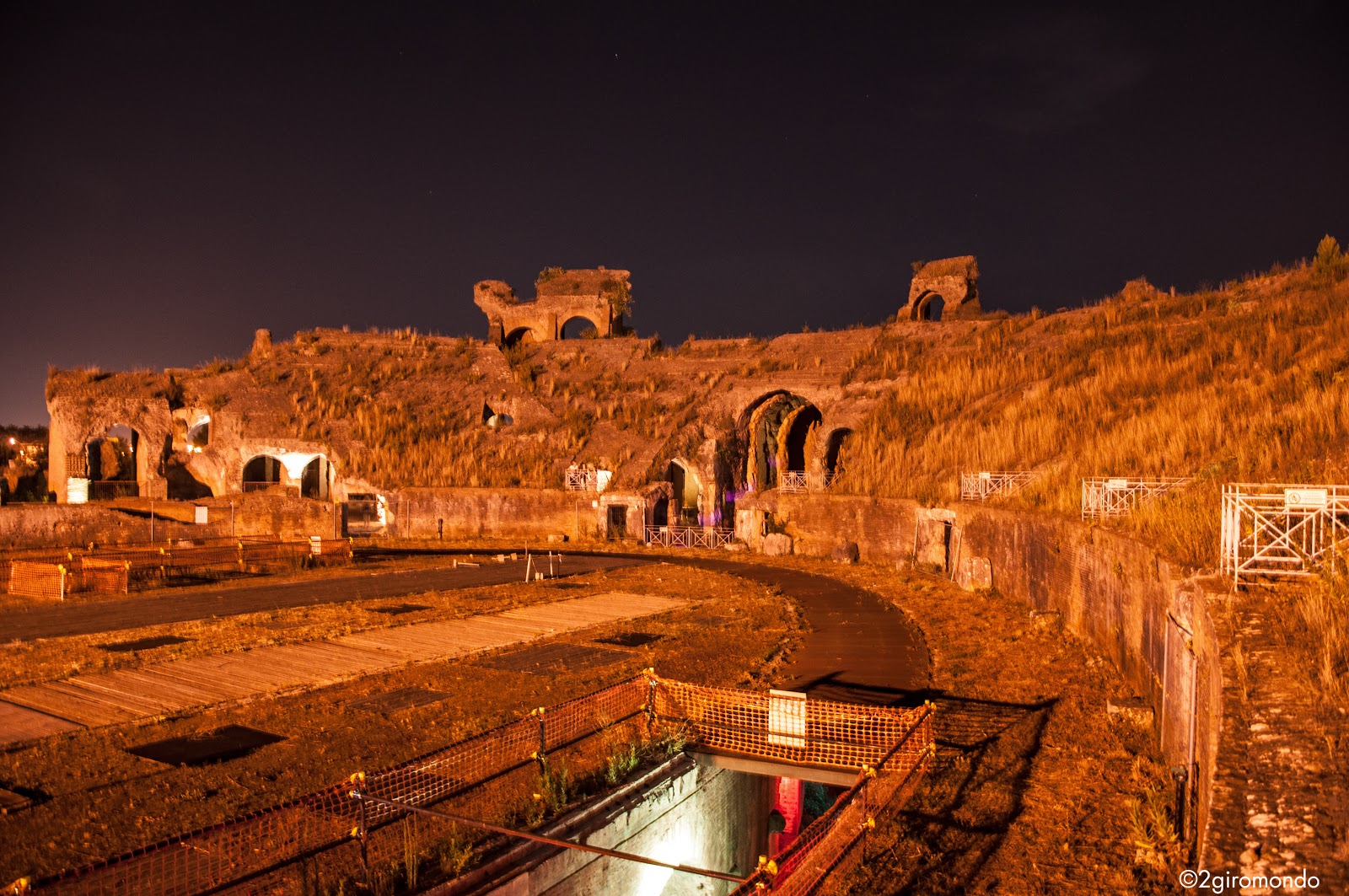 Arena Anfiteatro Campano Inside Amphitheatre of Santa Maria Capua Vetere