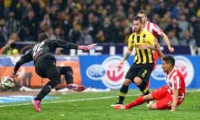 Πρόκριση για Ολυμπιακό στο παρά...1' και διακοπή aek olimpiakos