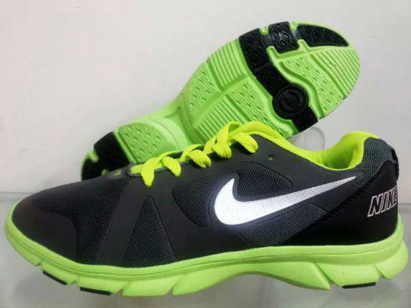 model sepatu nike keren untuk pria terbaru 2017 jallosi model sepatu nike keren untuk pria terbaru 2017 jallosi