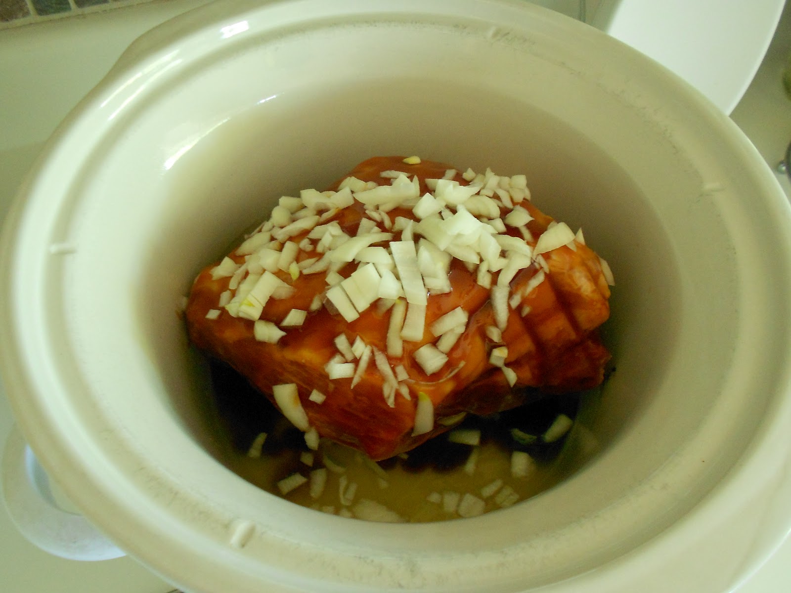 Slow Cooker Teriyaki Pulled Pork Recipe / Six Sisters' Stuff Six