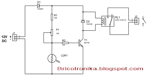 Bricotronika: Interruptor crepuscular con relé