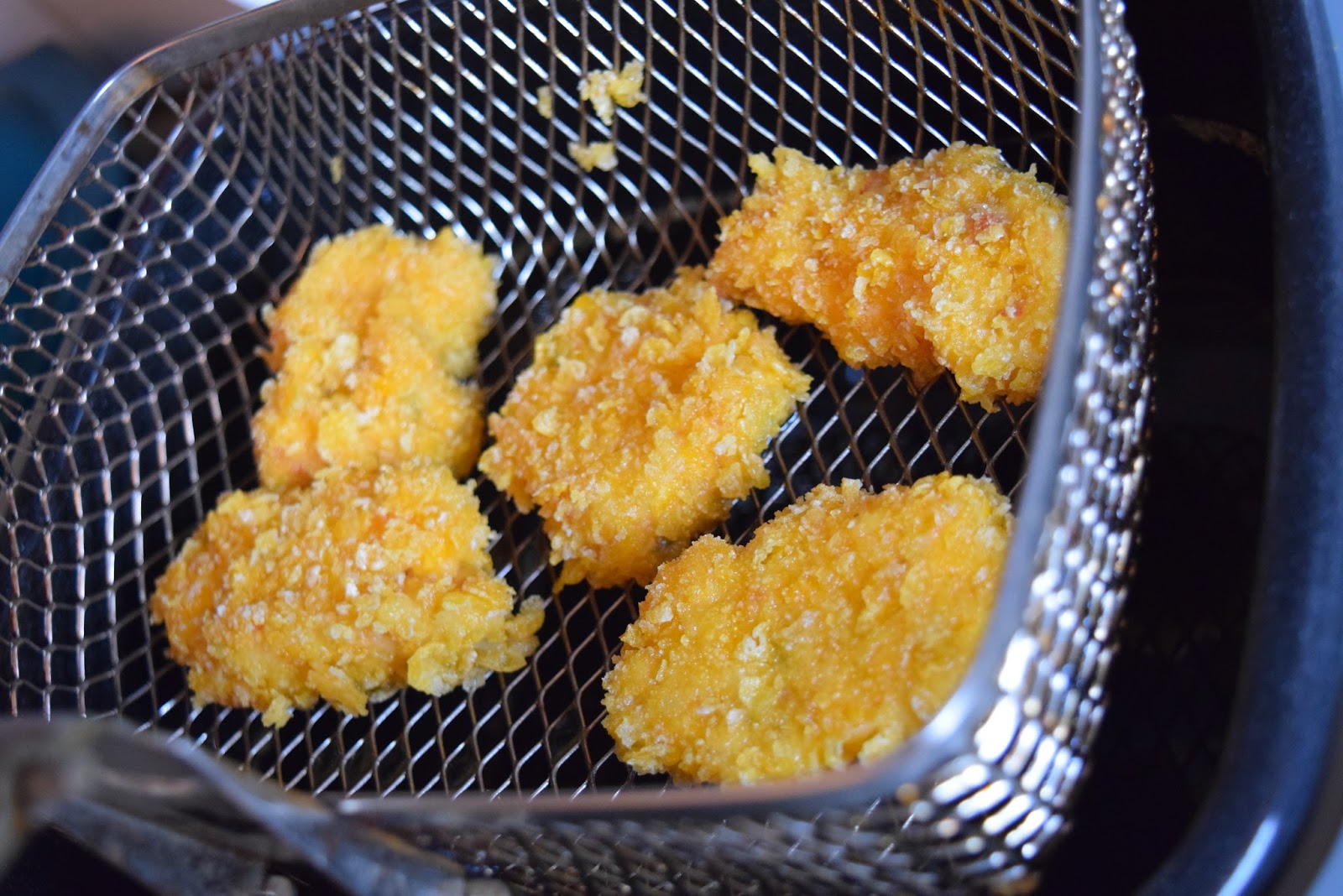 Vegan CooKing Chili Cheese Nuggets