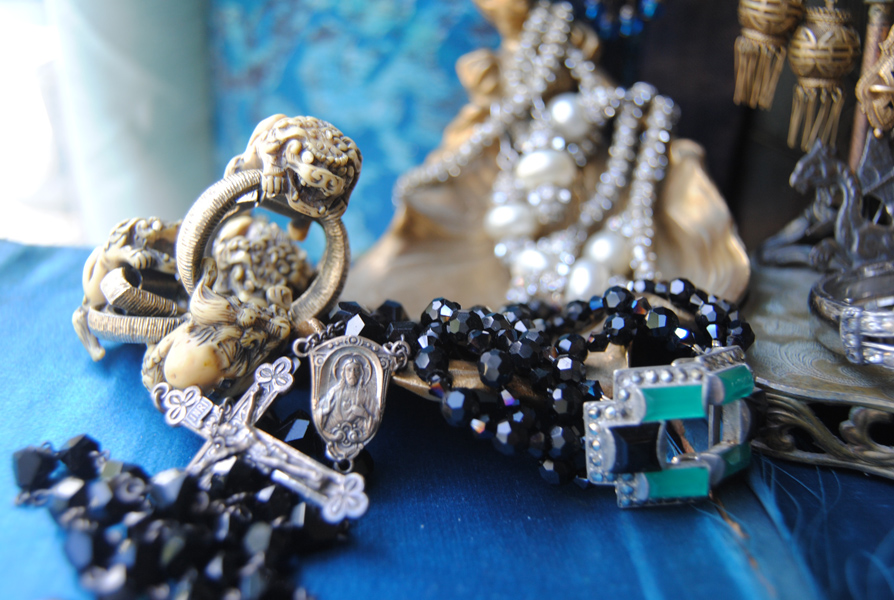 Christine Wallace... "Honoring Life Through Jewelry" A Passion for