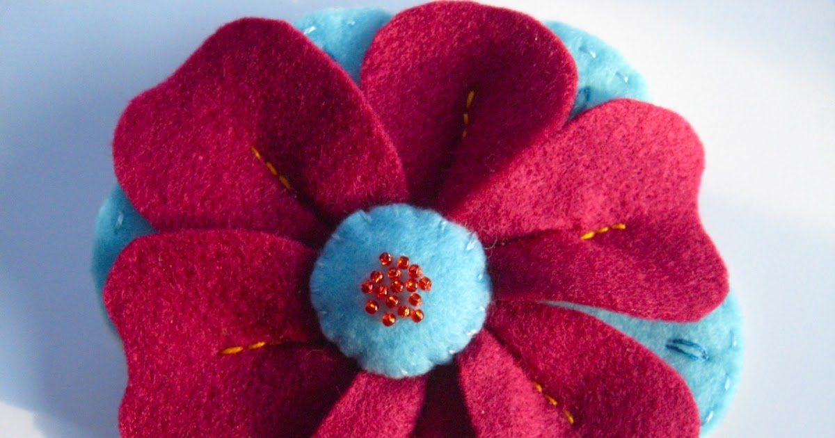 Notes From A Nomadic Knitter Felt Flower Brooch