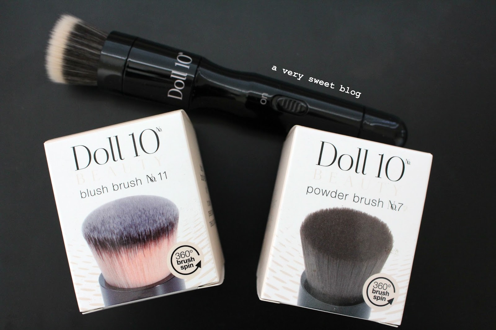 Doll 10 blendSMART Rotating Makeup Brush System Review & Video A Very