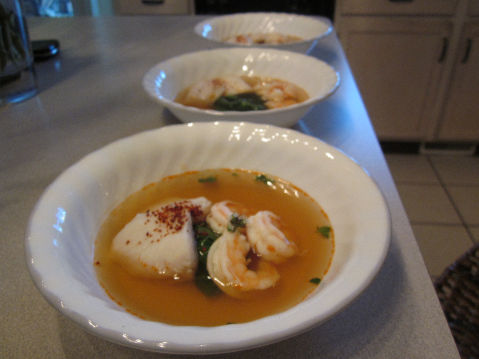 Effortnesslessly Shrimp Consomme, Oriental Style