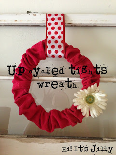 Upcylced Tights Wreath from Hi! It's Jilly. #valentines #wreath #homedecor #upcycle