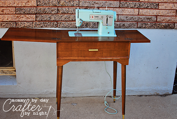 Antique Singer Sewing Machine Cabinet Value Antique Furniture Singer Sewing Machine Tables. Vintage Inherited - Singer Sewing Machine Cabinets Antique Roselawnlutheran - Antique - Antique Singer Sewing Machine Cabinet Value Antique Furniture