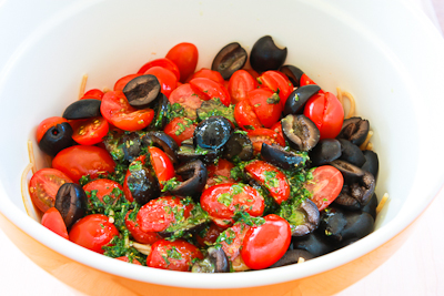 ... Spaghetti Salad Recipe with Italian Sausage, Tomatoes, Olives, and