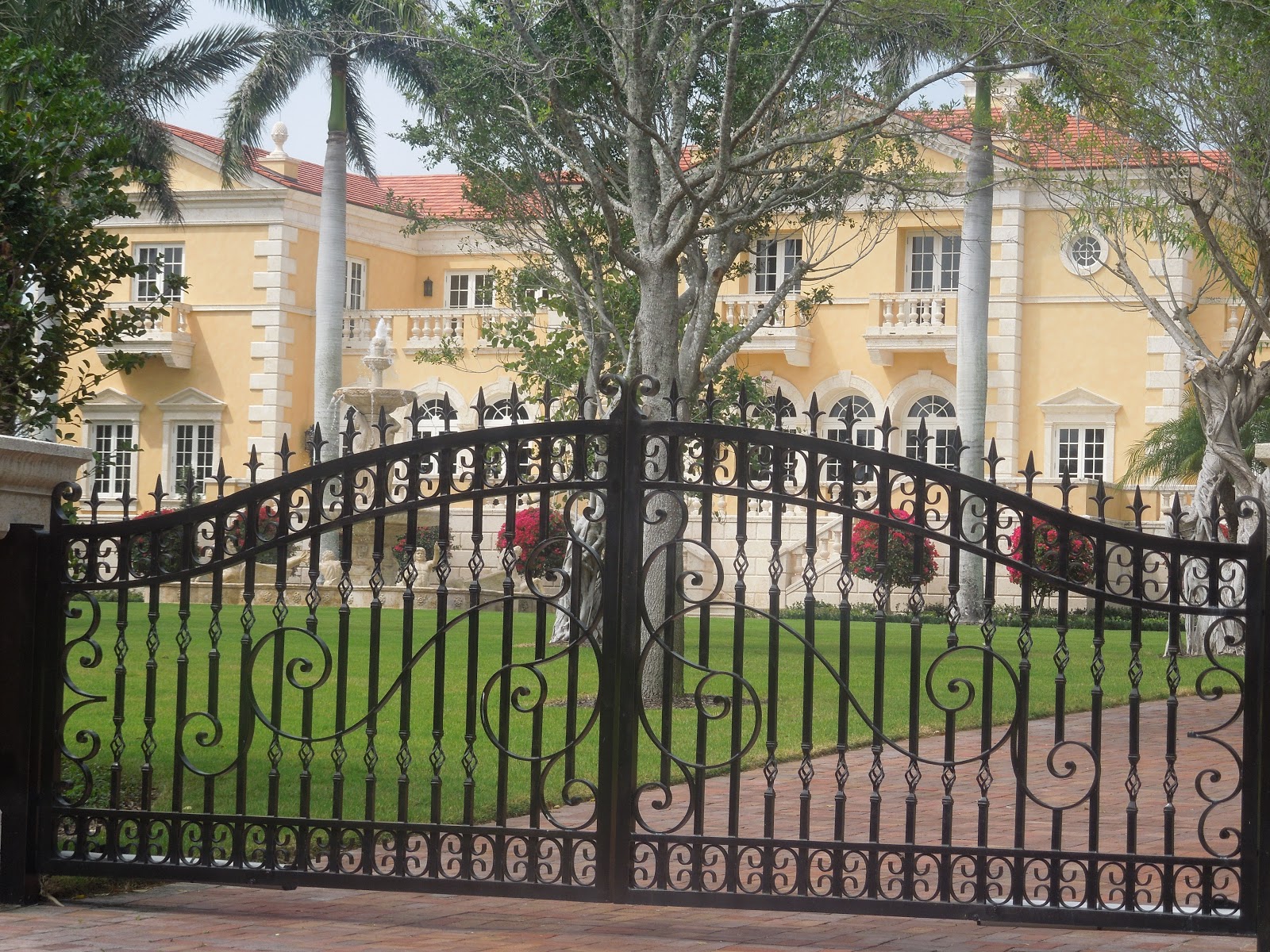 The French Tangerine naples