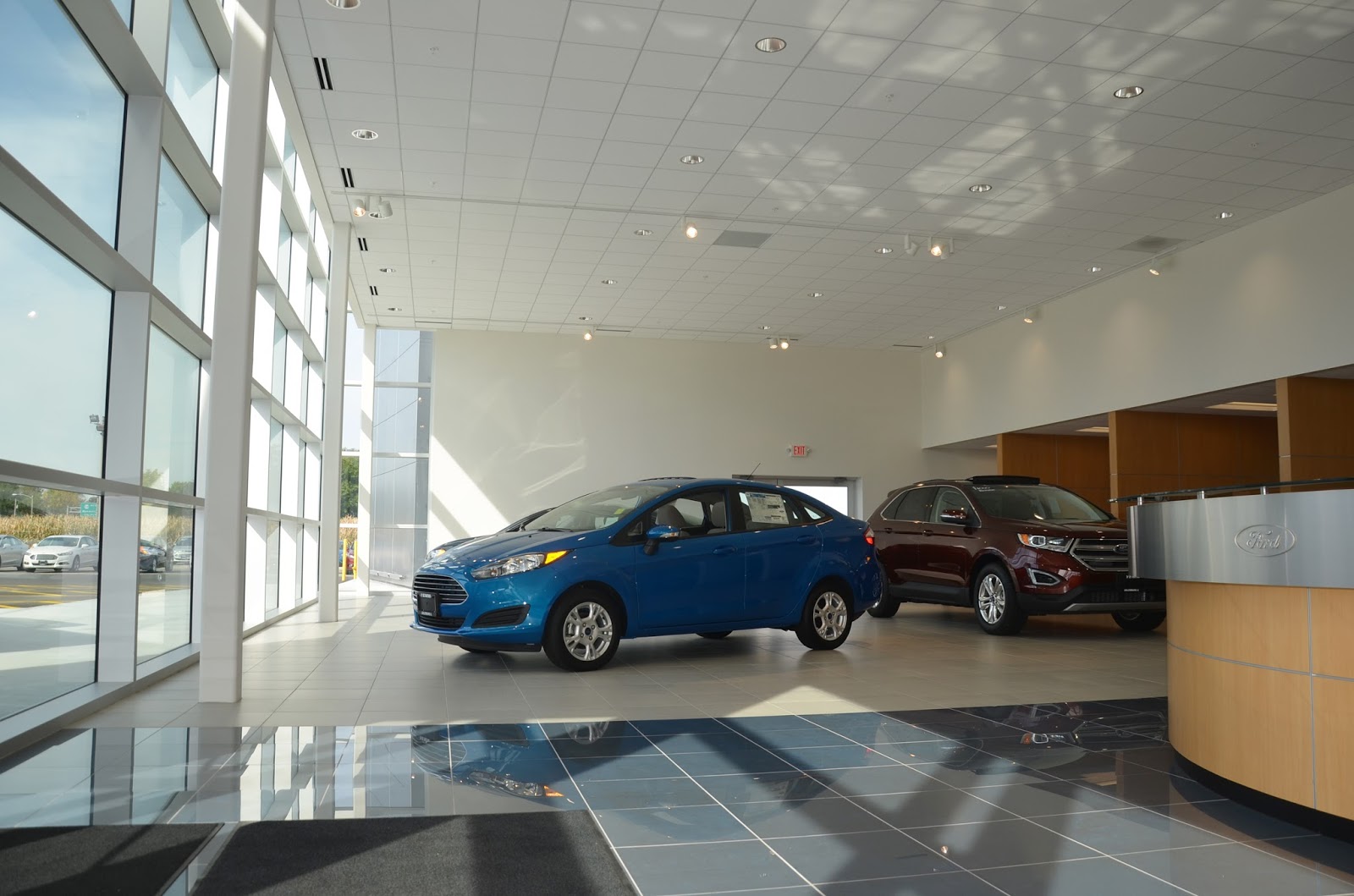 P.J. Hoerr, Inc. Yemm Ford Dealership Renovation/Addition