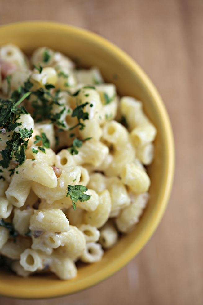 Creamy Gouda Macaroni & Cheese A Little Desert Apartment