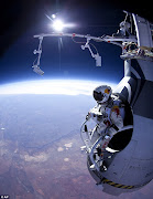 At such high altitude, Fearless Felix will be able to see the curvature (felix baumgartner )