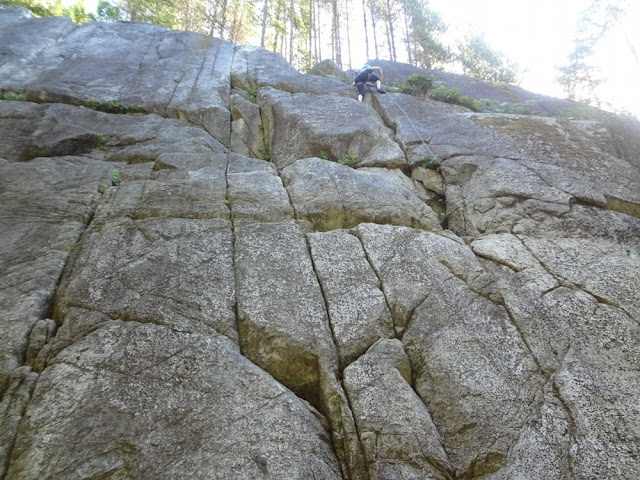 Rock climbing, Smoke Bluffs, Squamish