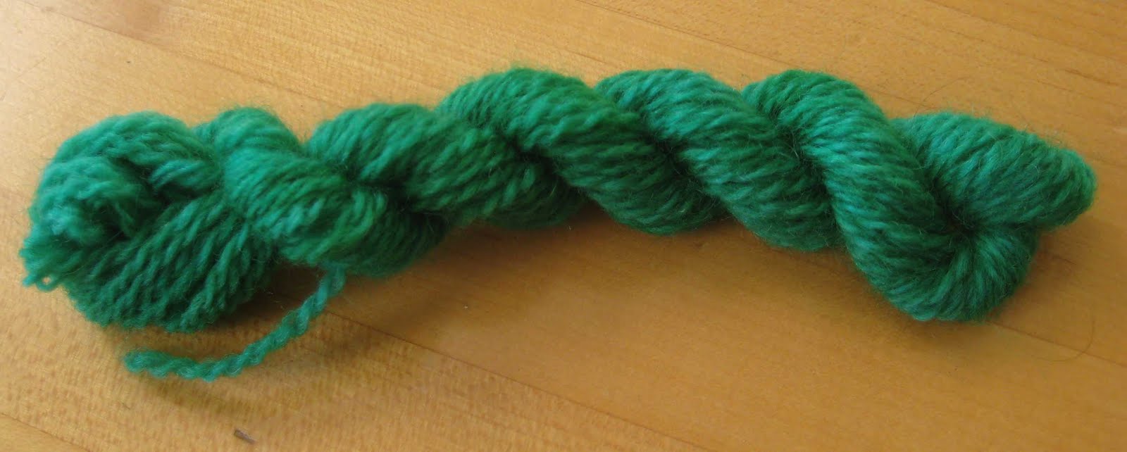 ChemKnits Dip Dyeing Yarn on the Stove