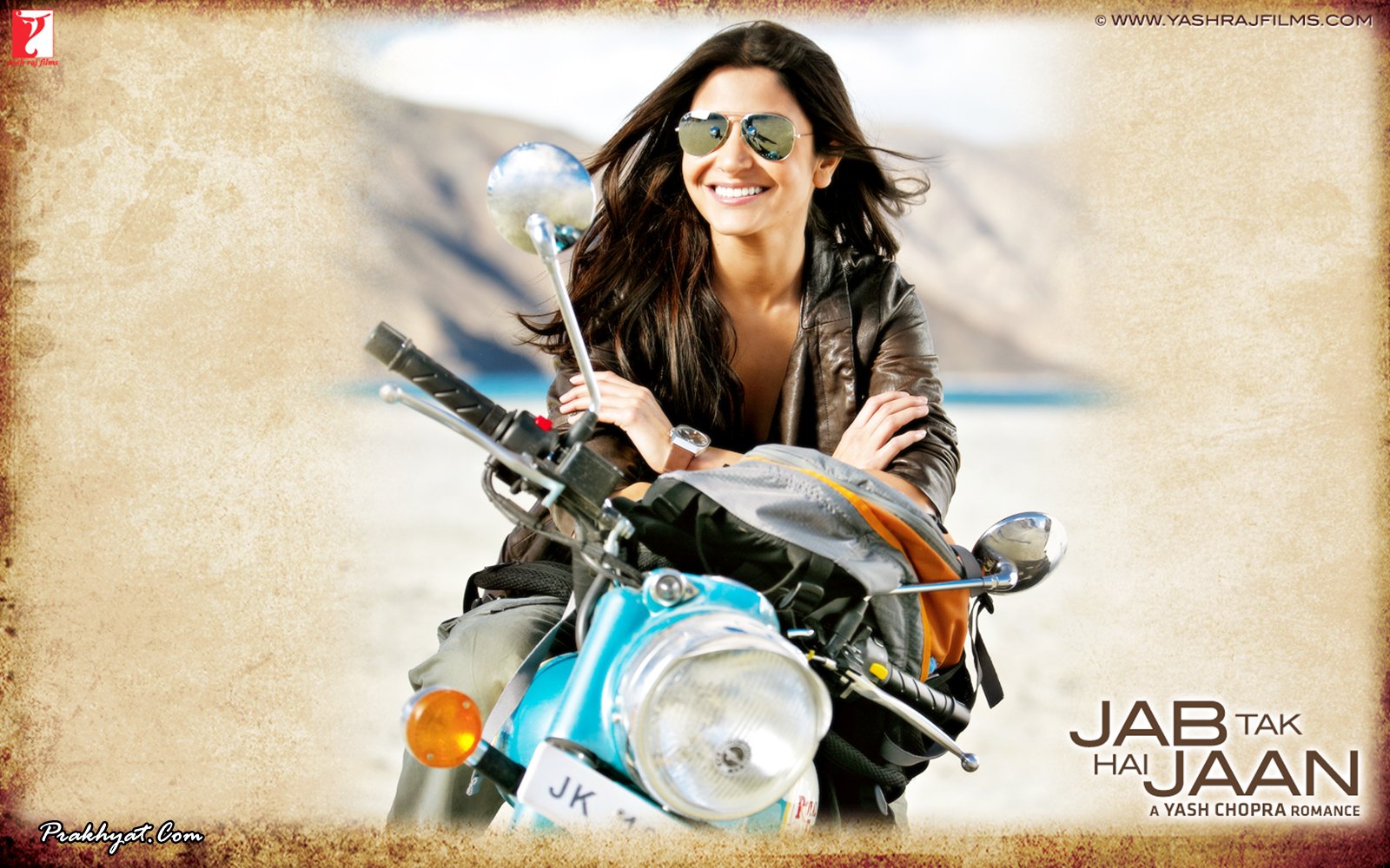 http://4.bp.blogspot.com/-UH69opOYmbA/UJ_G5UNkWcI/AAAAAAAA70U/CoS0xT6jL8I/s1600/Jab+Tak+Hai+Jaan+Wallpapers+HD+(13).jpg