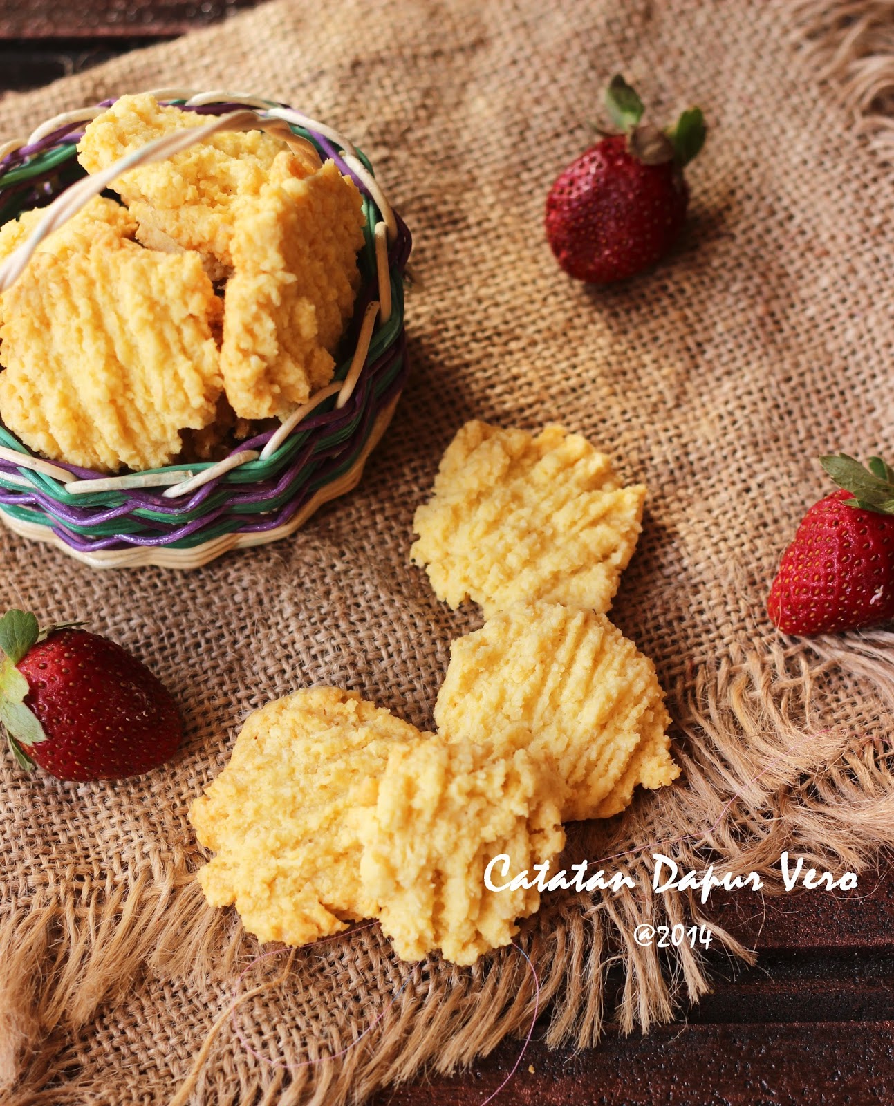 Catatan Dapur Vero KUE KERING KELAPA