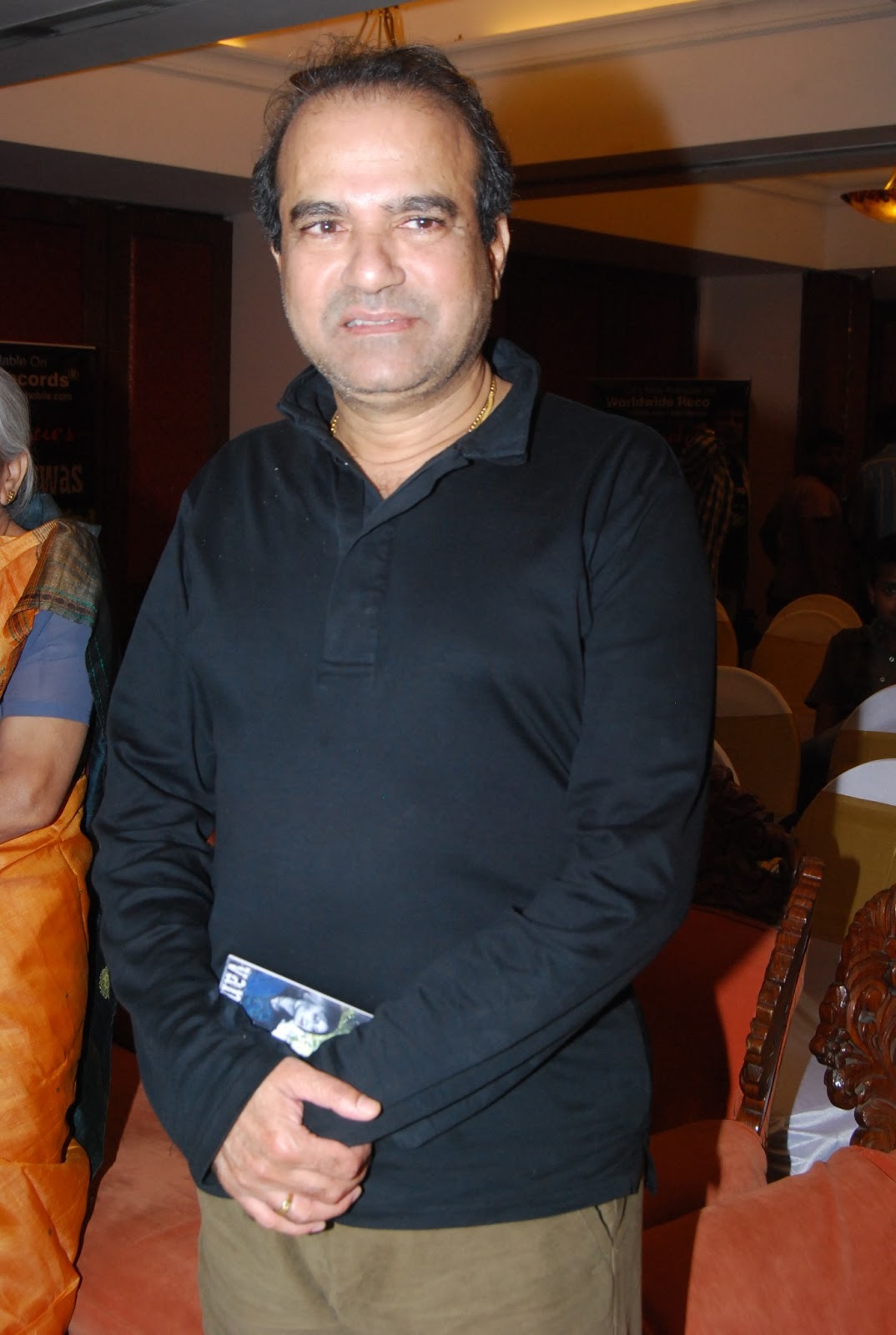 STARFRIDAY Suresh Wadkar launched IndoCanadian musician Vandana